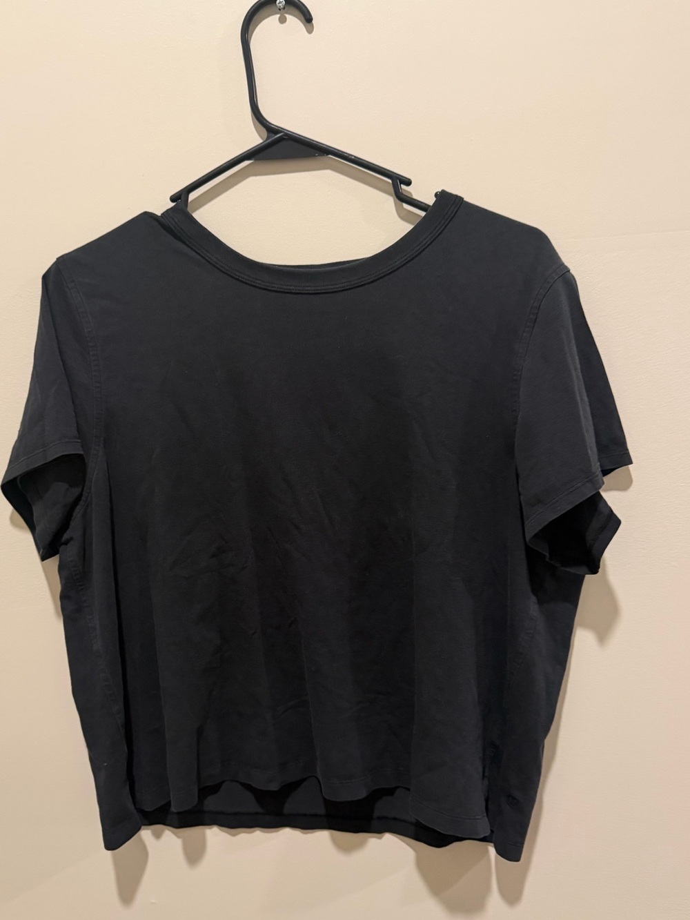 Lululemon Women's Black Crewneck Short-Sleeve Top